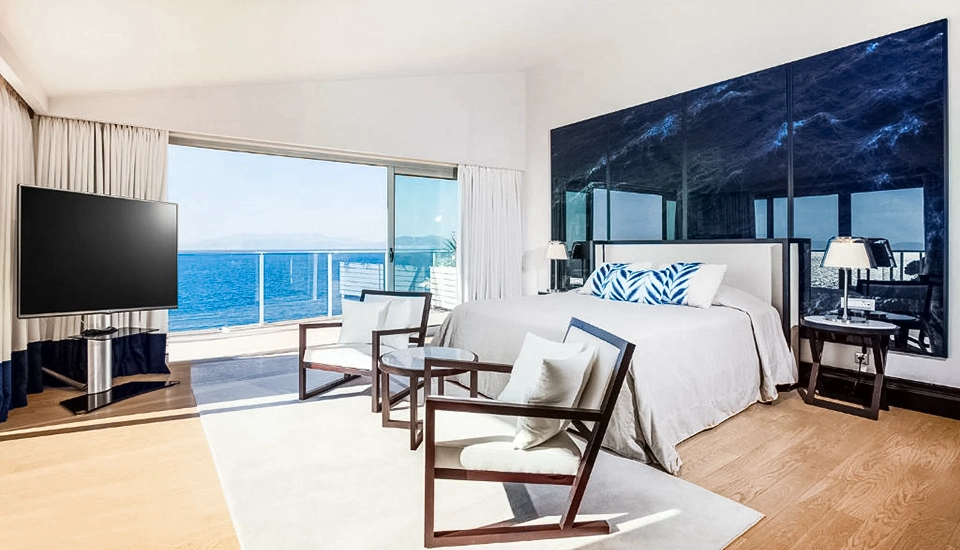 هتل کاریزما دلوکس کوش آداسی